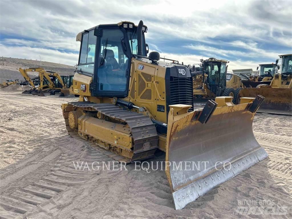 CAT D3 履带式推土机