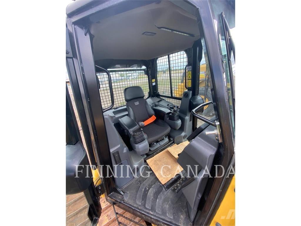 CAT D3-12 履带式推土机