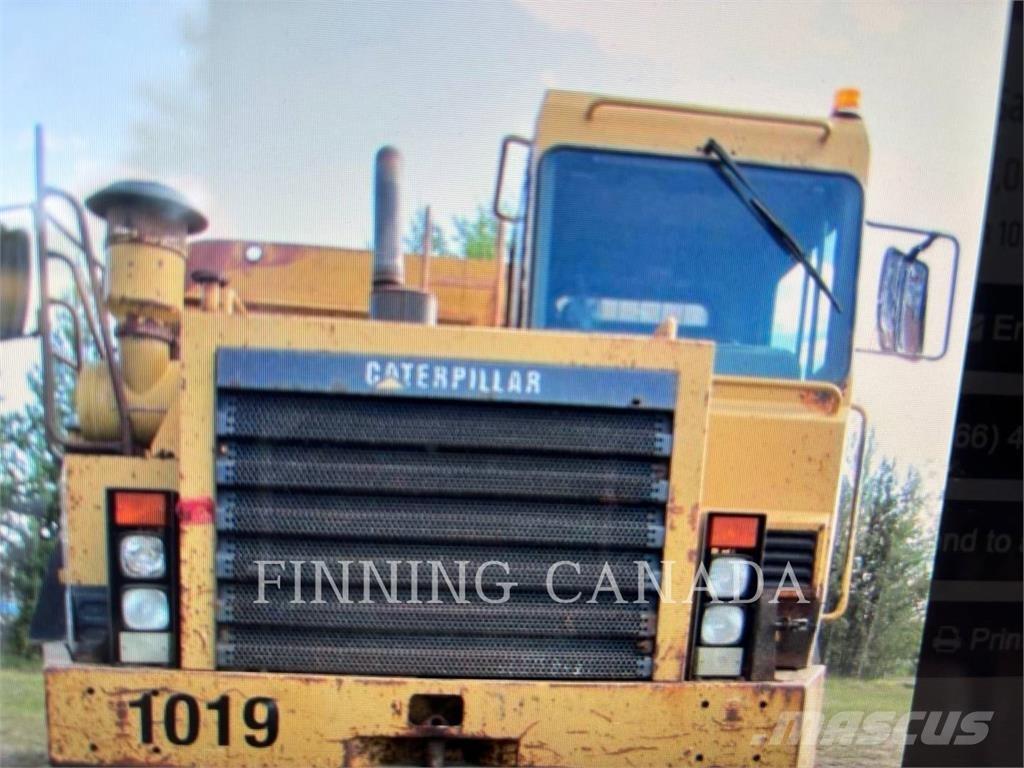 CAT D30D 铲运机