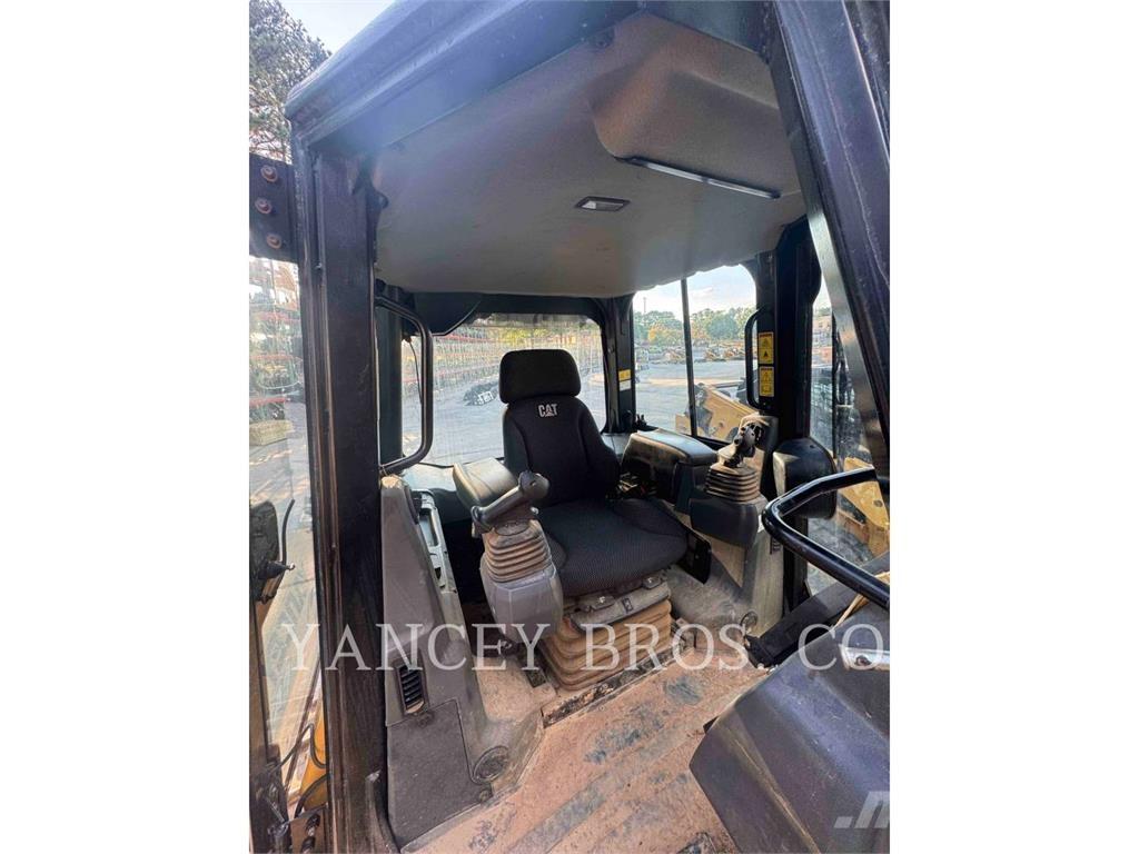 CAT D312 履带式推土机