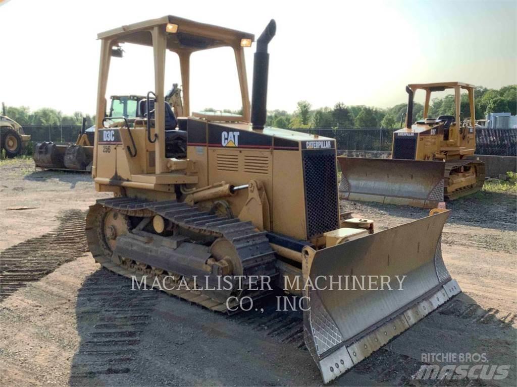 CAT D3CIII 履带式推土机