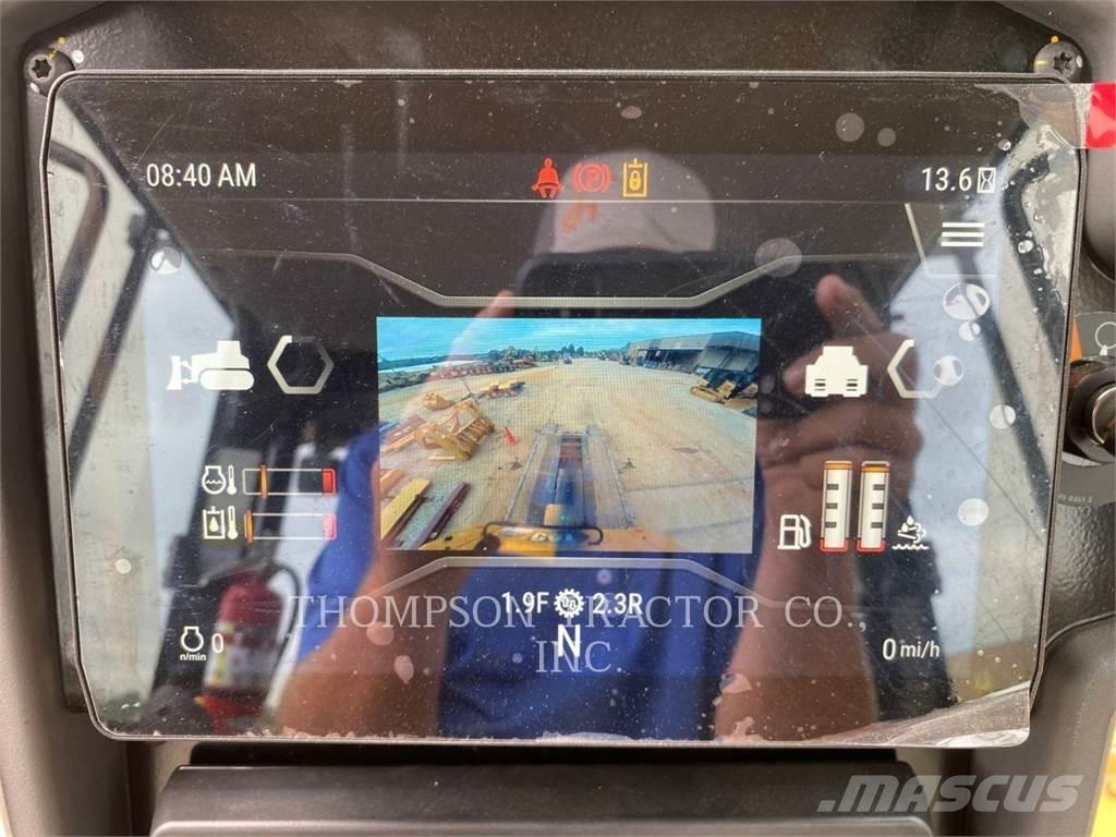 CAT D4 履带式推土机