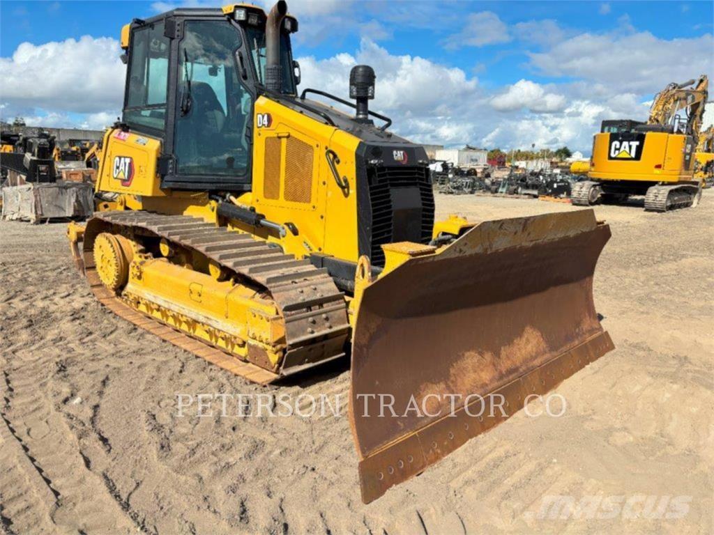 CAT D4 履带式推土机