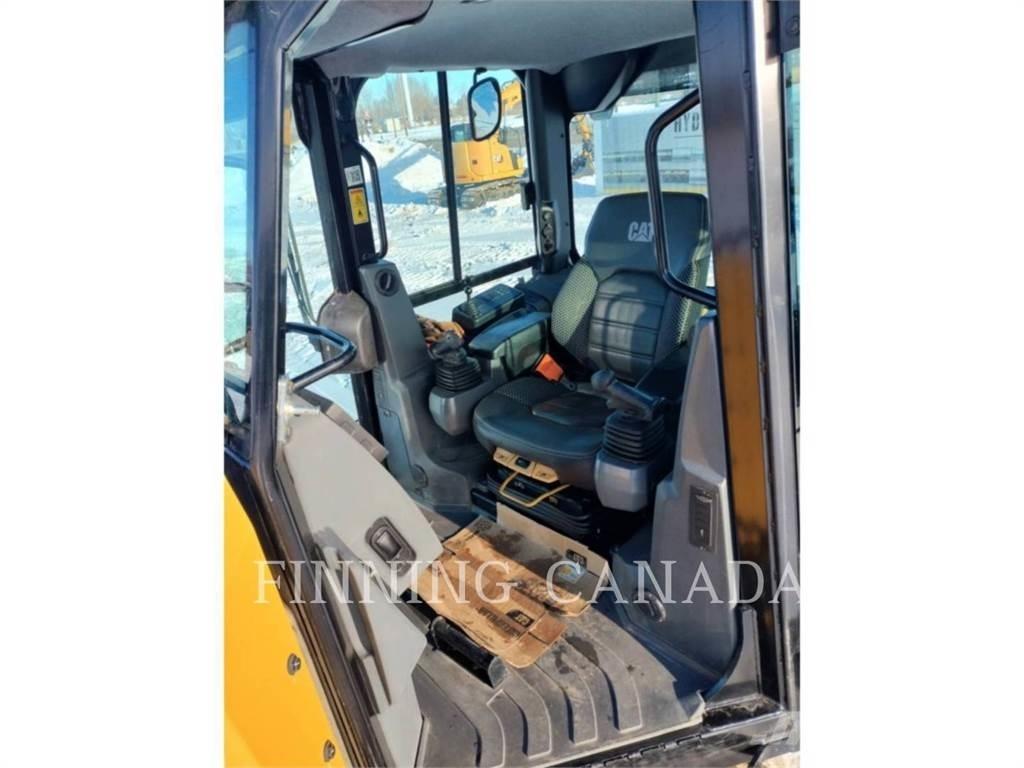 CAT D4-16 履带式推土机