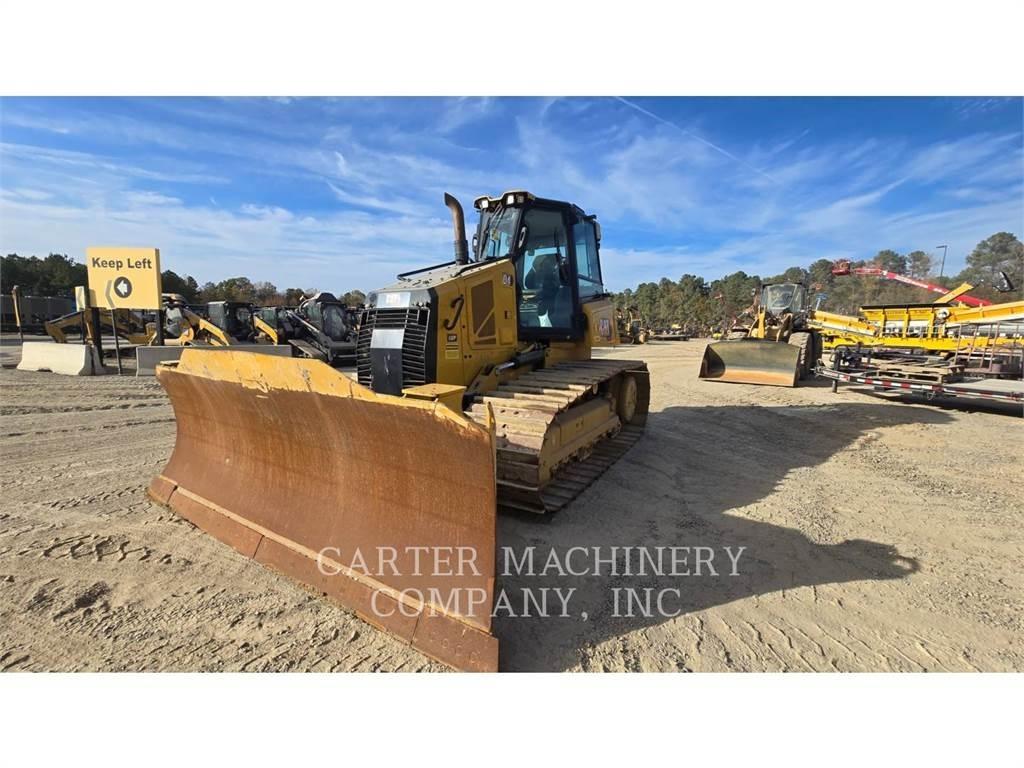 CAT D4-16 VP 履带式推土机