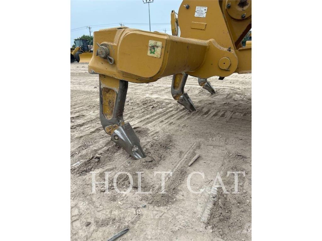 CAT D4 CAB3 履带式推土机