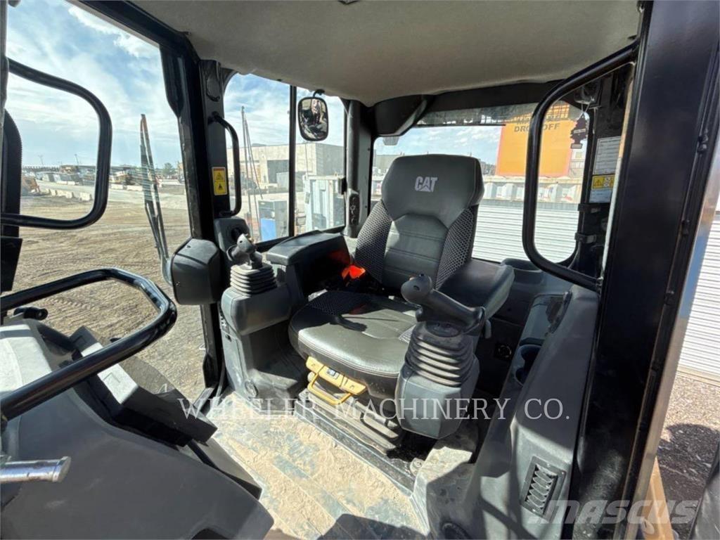 CAT D4 XL 履带式推土机
