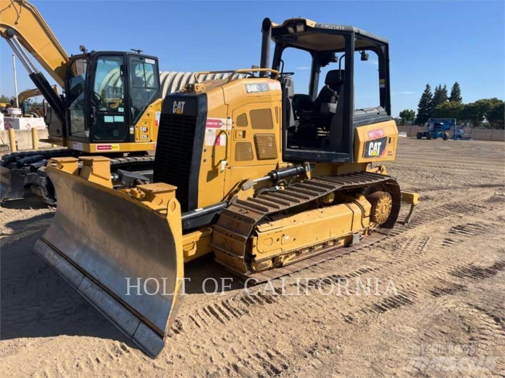 CAT D4K 履带式推土机