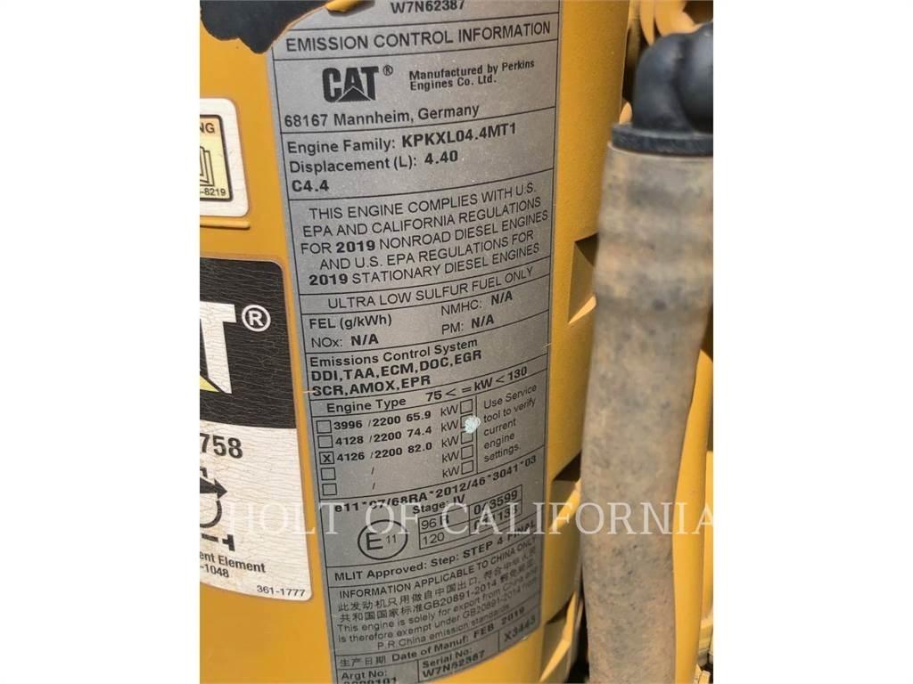 CAT D4K 履带式推土机