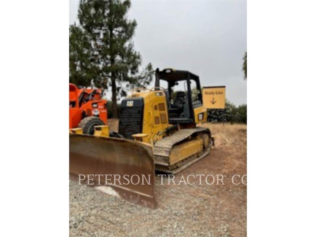 CAT D4K2 履带式推土机