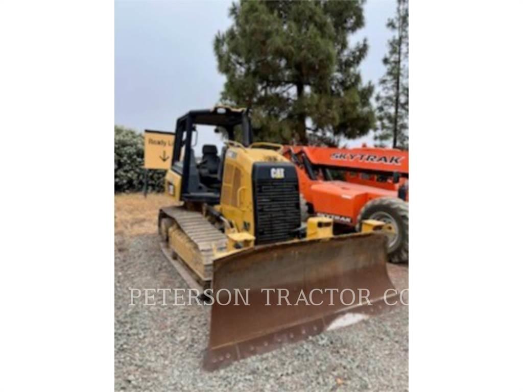 CAT D4K2 履带式推土机