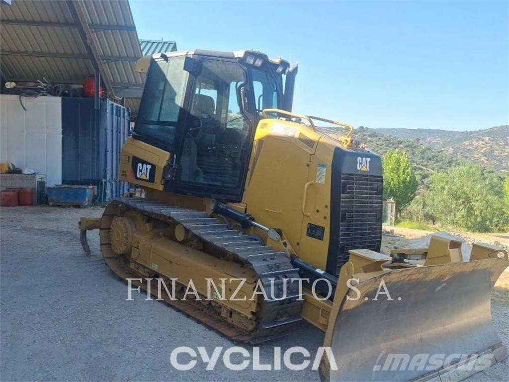 CAT D4K2 履带式推土机