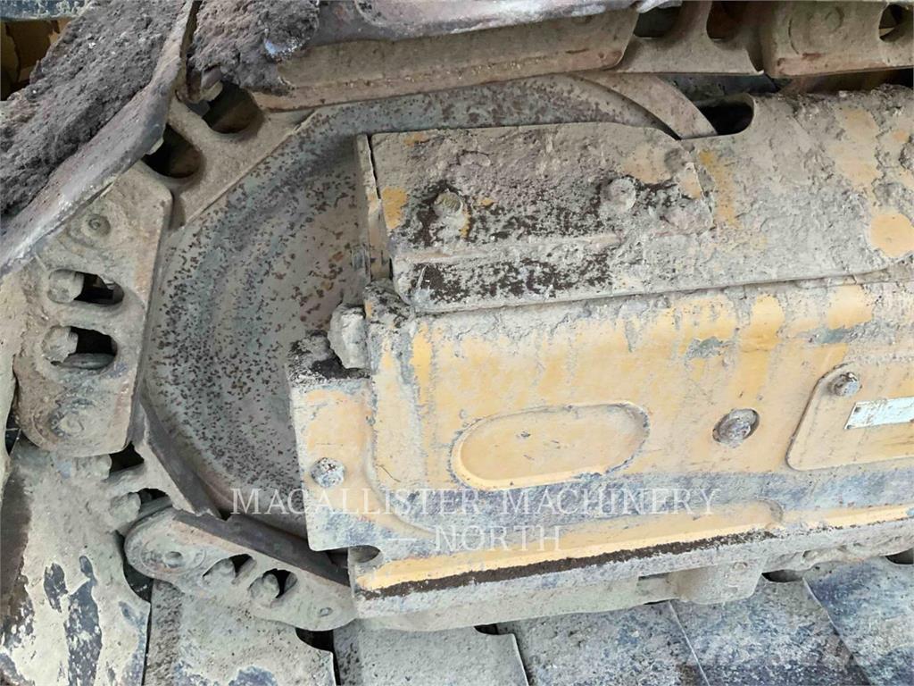 CAT D4K2X 4F 履带式推土机