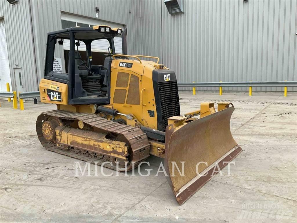 CAT D4K2X Z2 履带式推土机