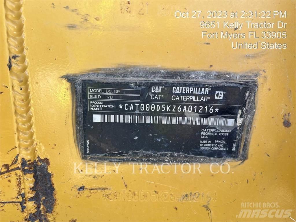 CAT D5 履带式推土机