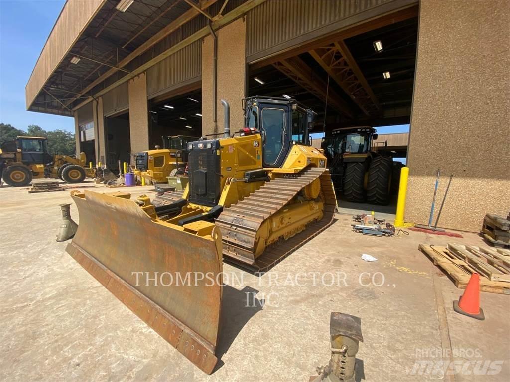 CAT D5 履带式推土机