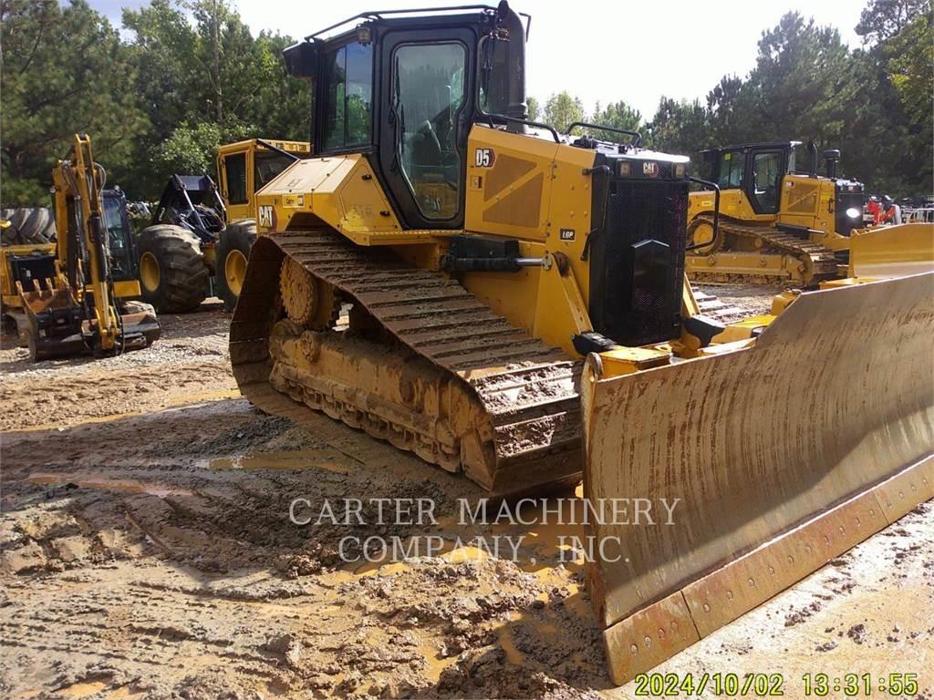 CAT D5 履带式推土机