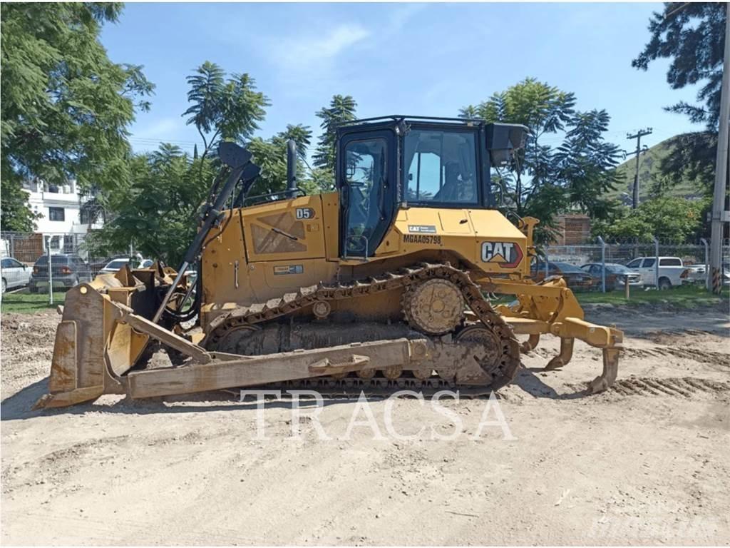CAT D5 履带式推土机