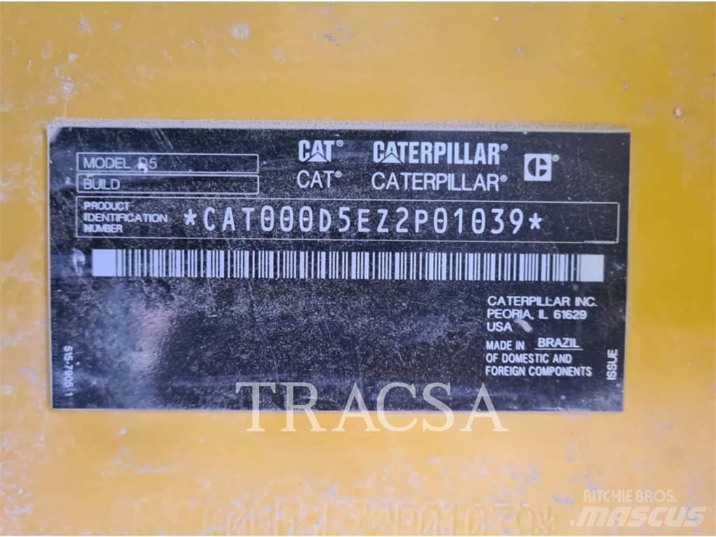 CAT D5 履带式推土机