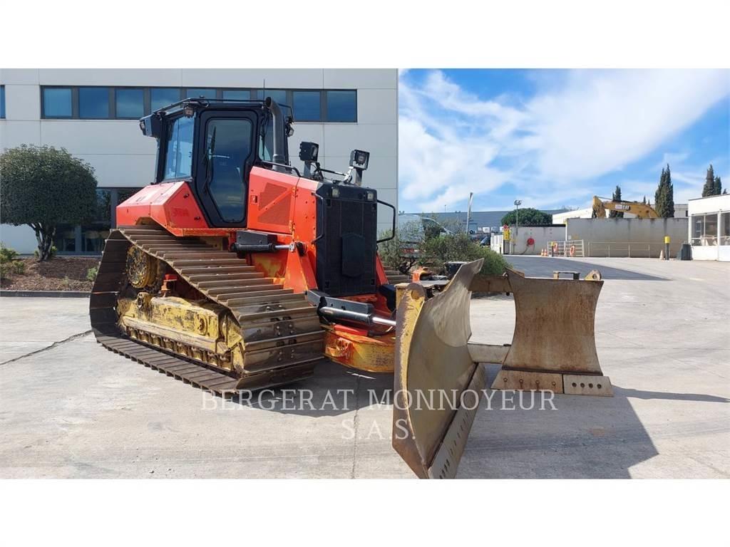 CAT D5 履带式推土机