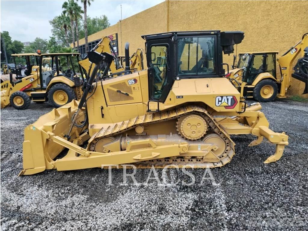 CAT D5 履带式推土机
