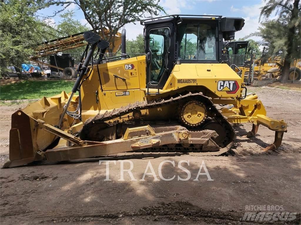 CAT D5 履带式推土机
