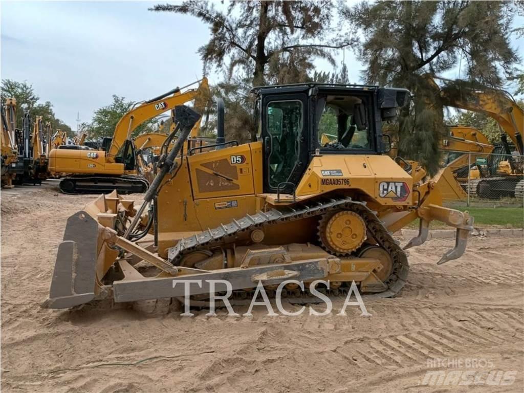 CAT D5 履带式推土机