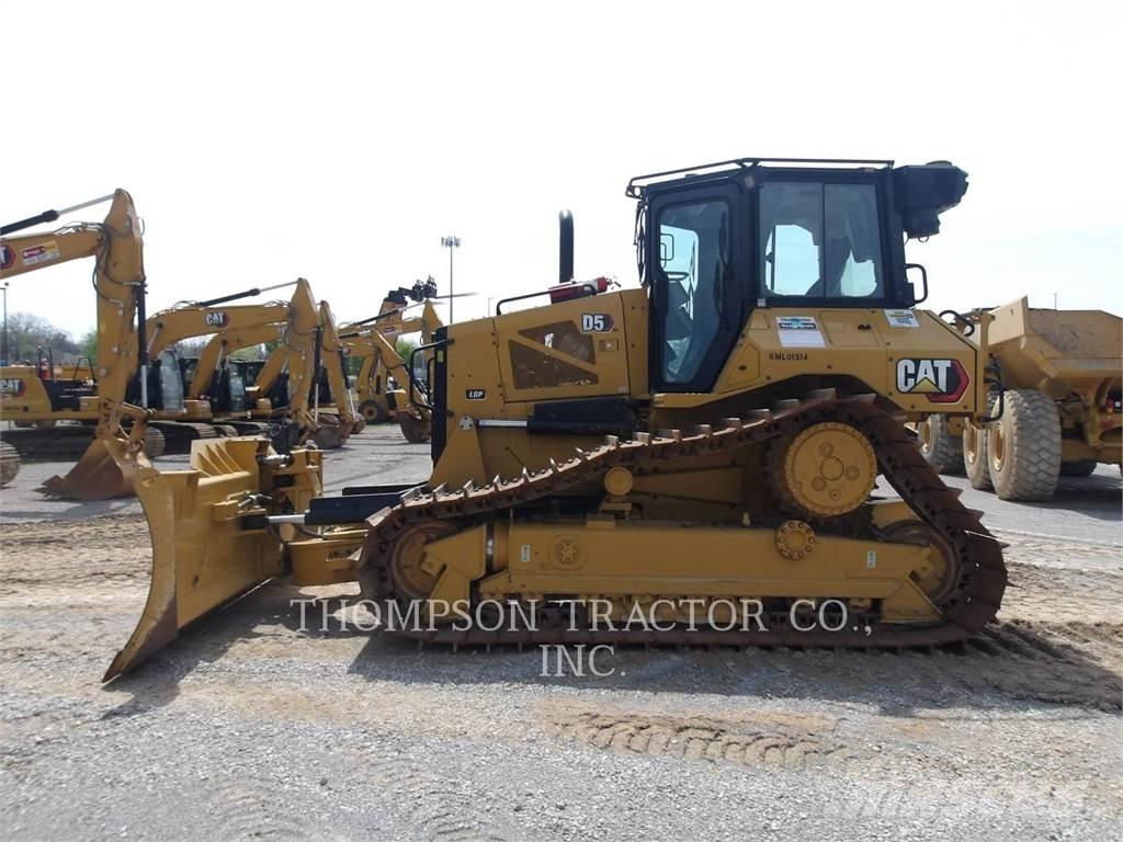 CAT D5 履带式推土机