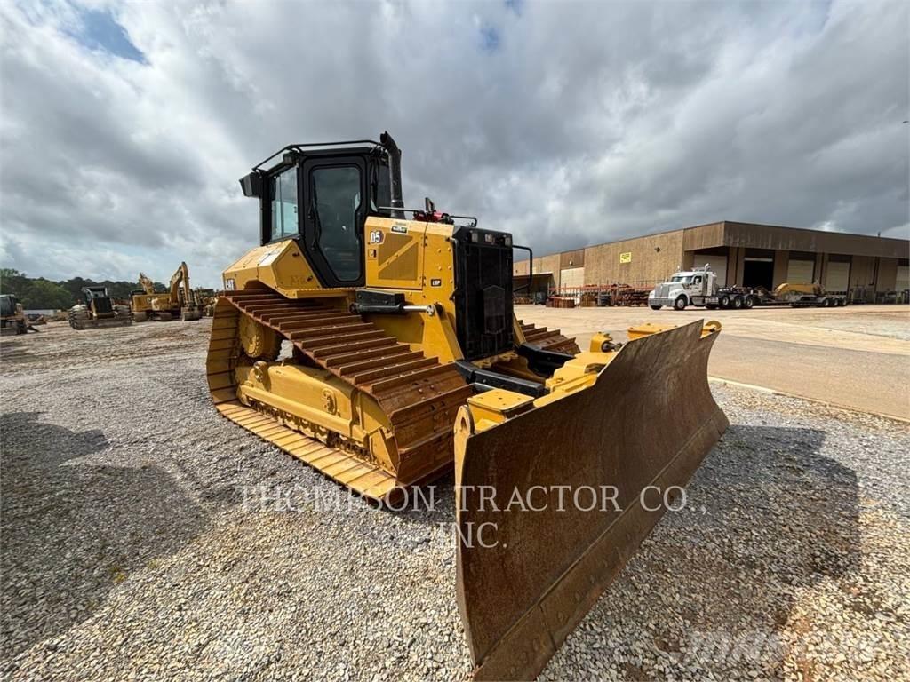 CAT D5 履带式推土机