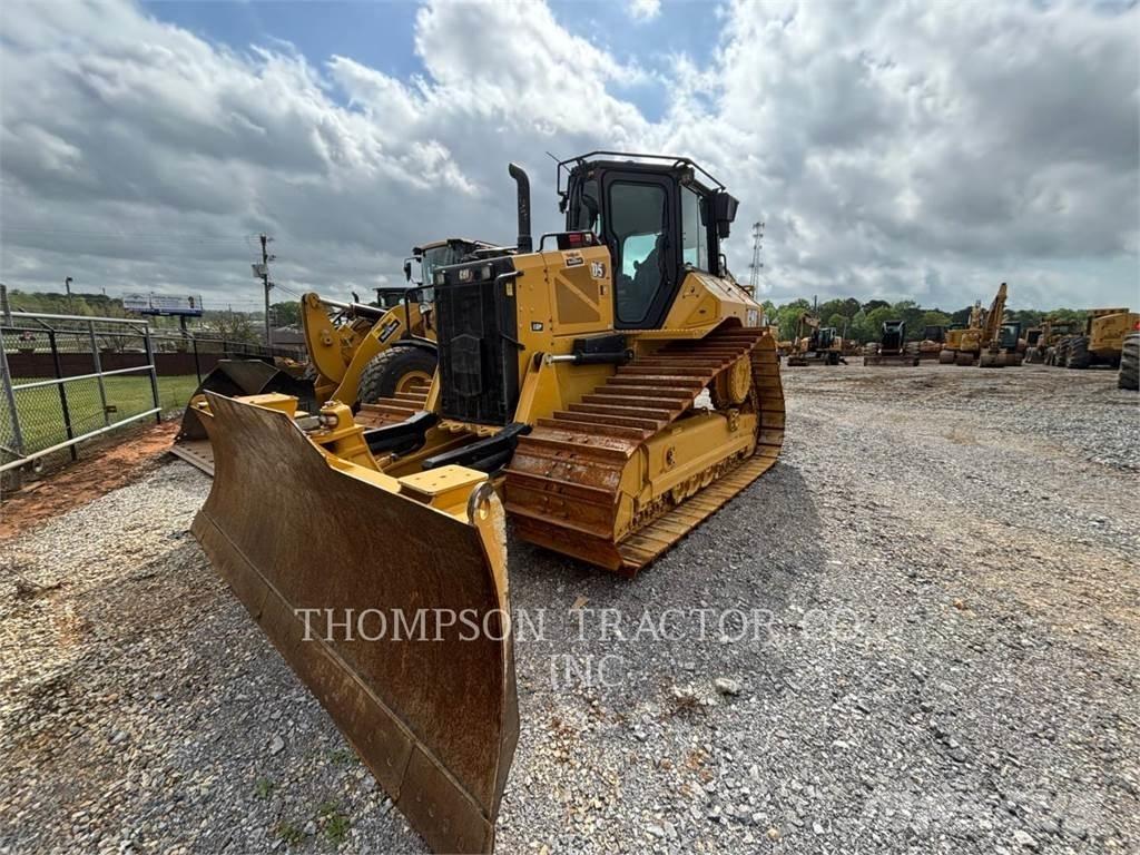 CAT D5 履带式推土机