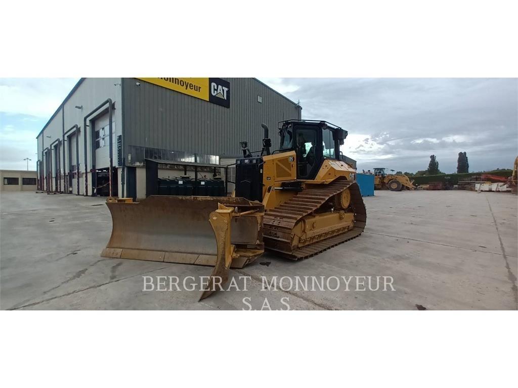 CAT D5 履带式推土机