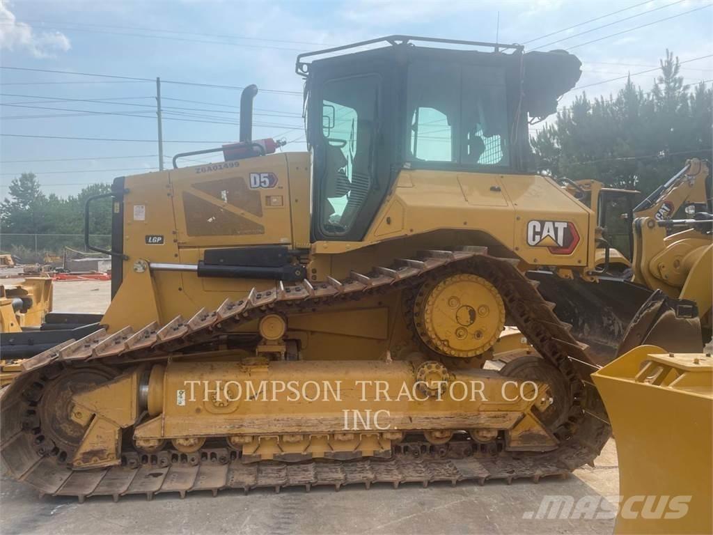 CAT D5 履带式推土机