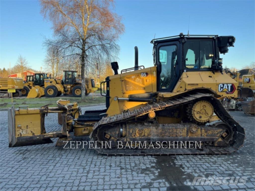 CAT D5 履带式推土机