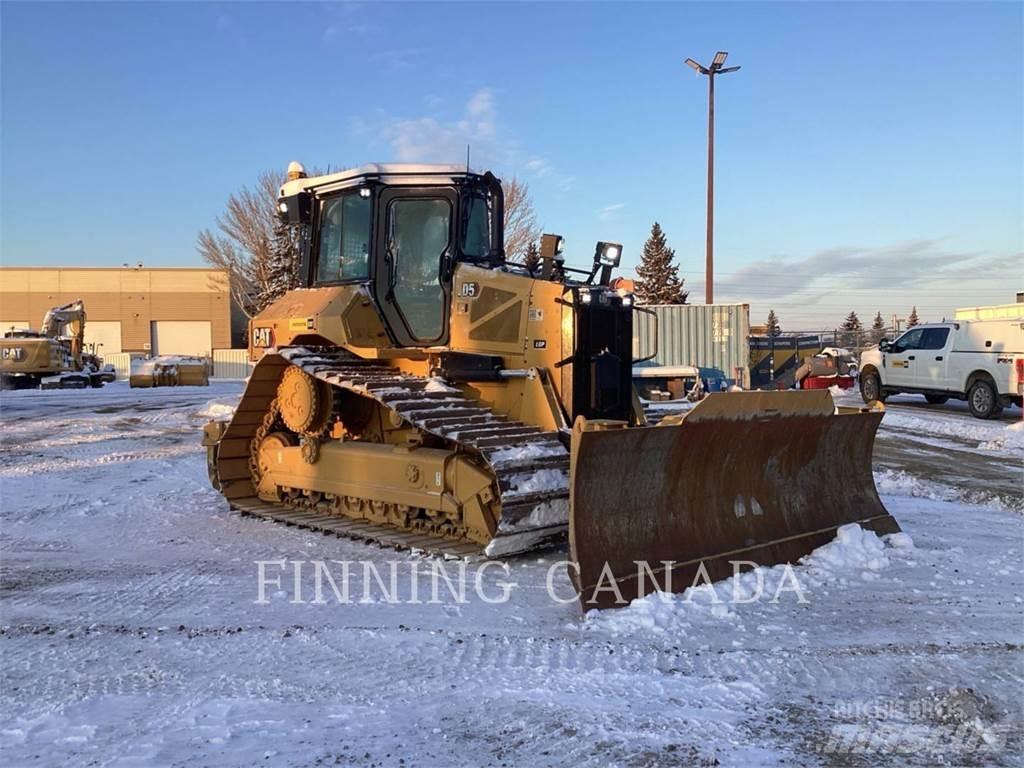 CAT D5-17 履带式推土机
