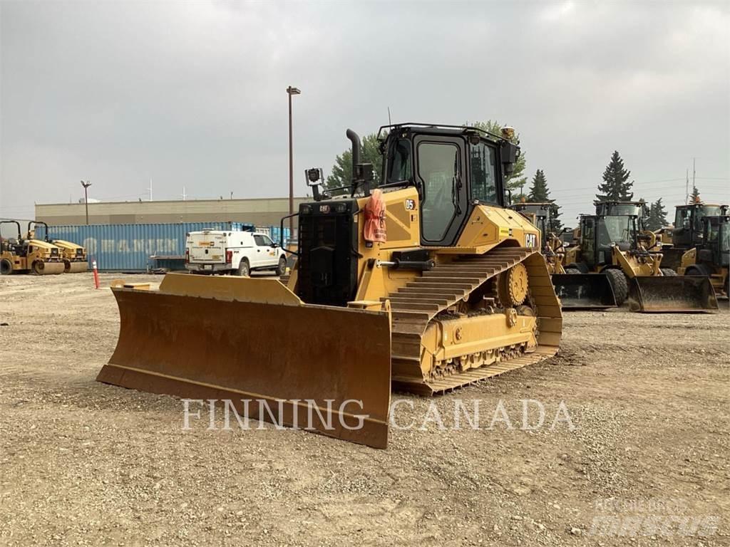 CAT D5-17 履带式推土机