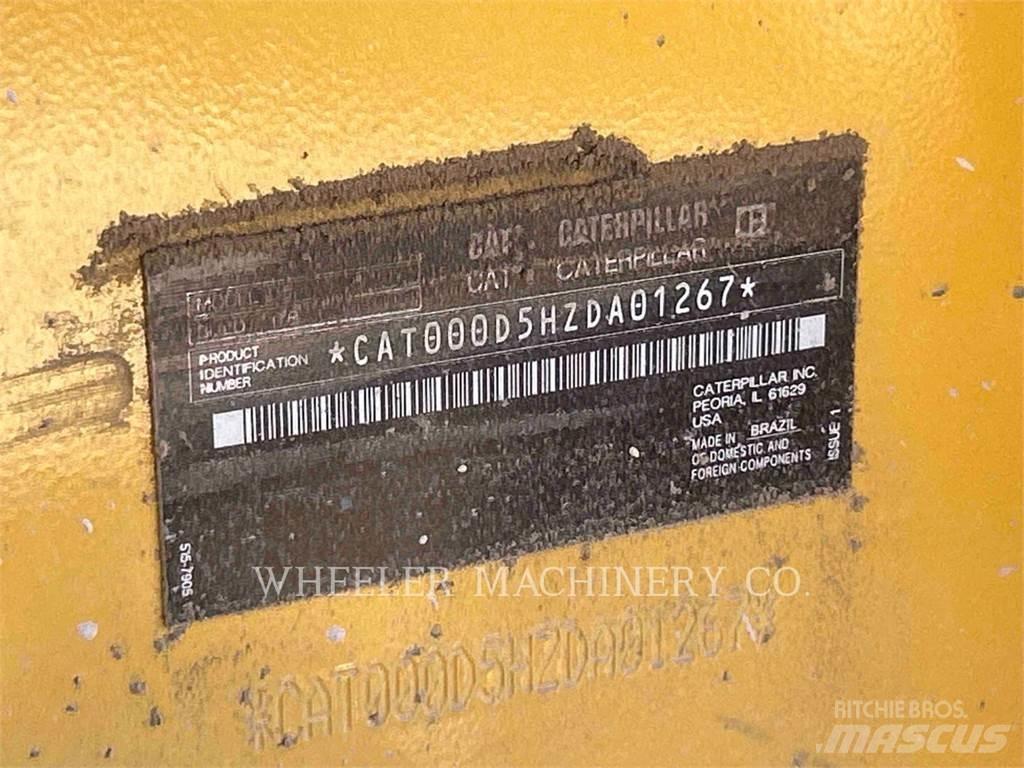 CAT D5-17 XL 履带式推土机