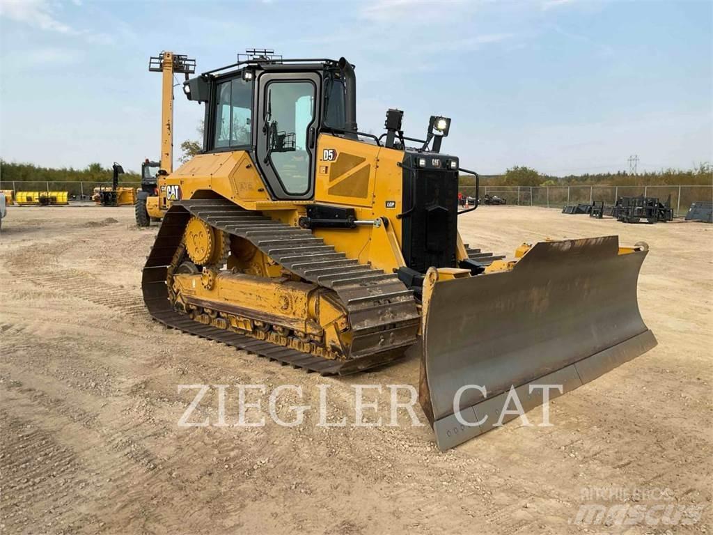 CAT D5-17LGP 履带式推土机