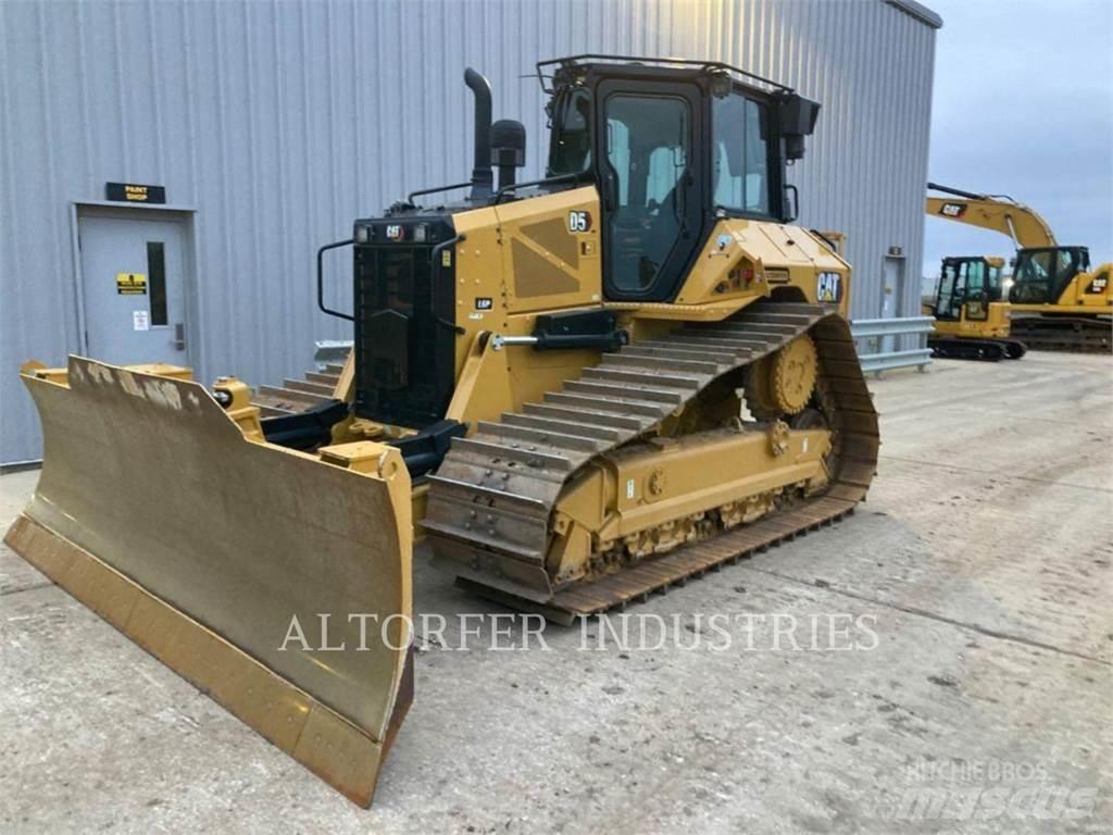 CAT D5-17VPLGP 履带式推土机