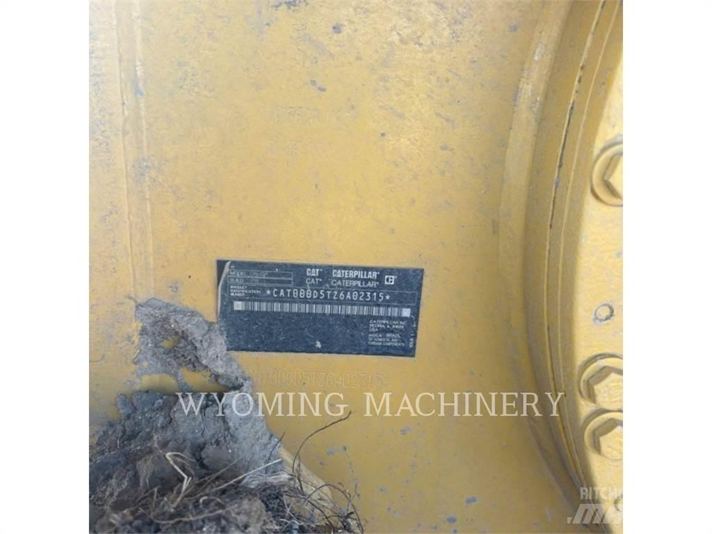 CAT D5 LGP 履带式推土机