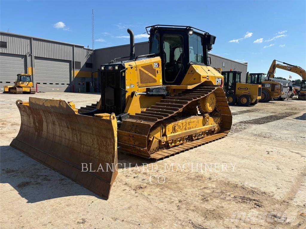 CAT D5 LGP 履带式推土机