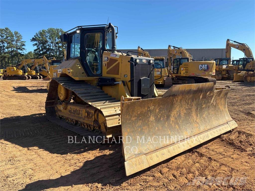 CAT D5 LGP 履带式推土机