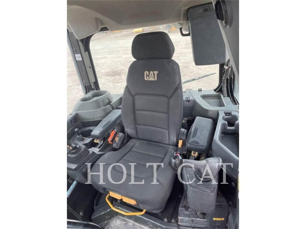CAT D5 VP 履带式推土机