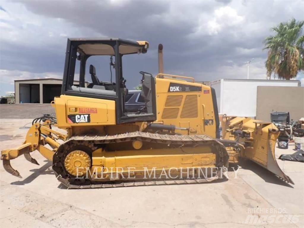 CAT D5K 履带式推土机