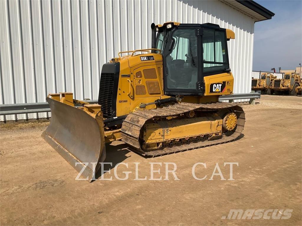 CAT D5K2 履带式推土机