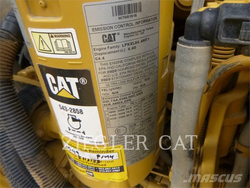 CAT D5K2 履带式推土机