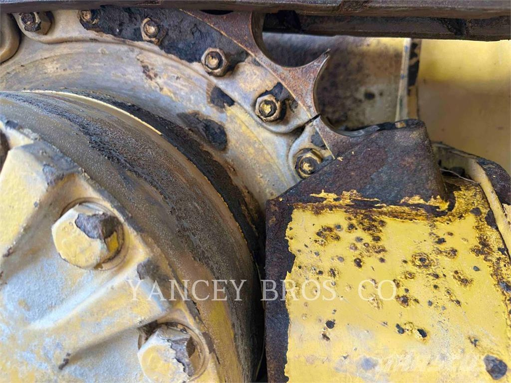 CAT D5K2LGP 履带式推土机