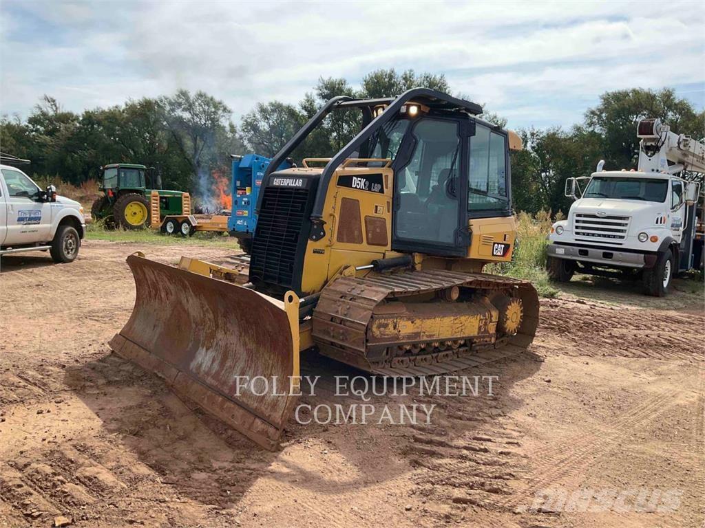 CAT D5K2LGP 履带式推土机