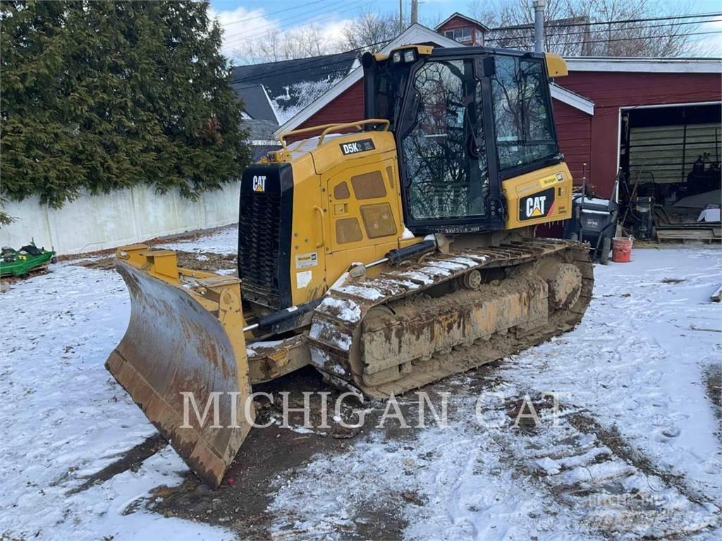 CAT D5K2X ASZ24F 履带式推土机