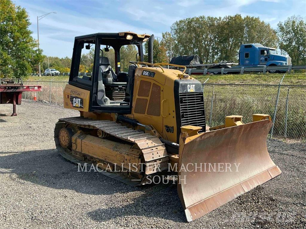 CAT D5K2XL 履带式推土机