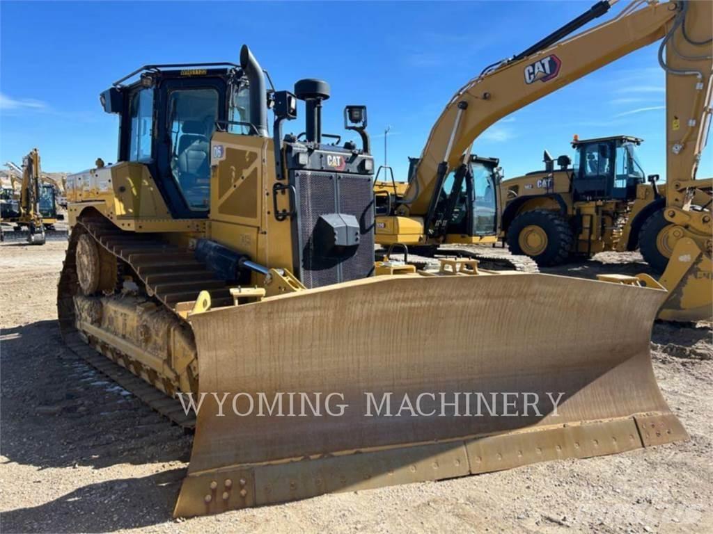 CAT D6 履带式推土机